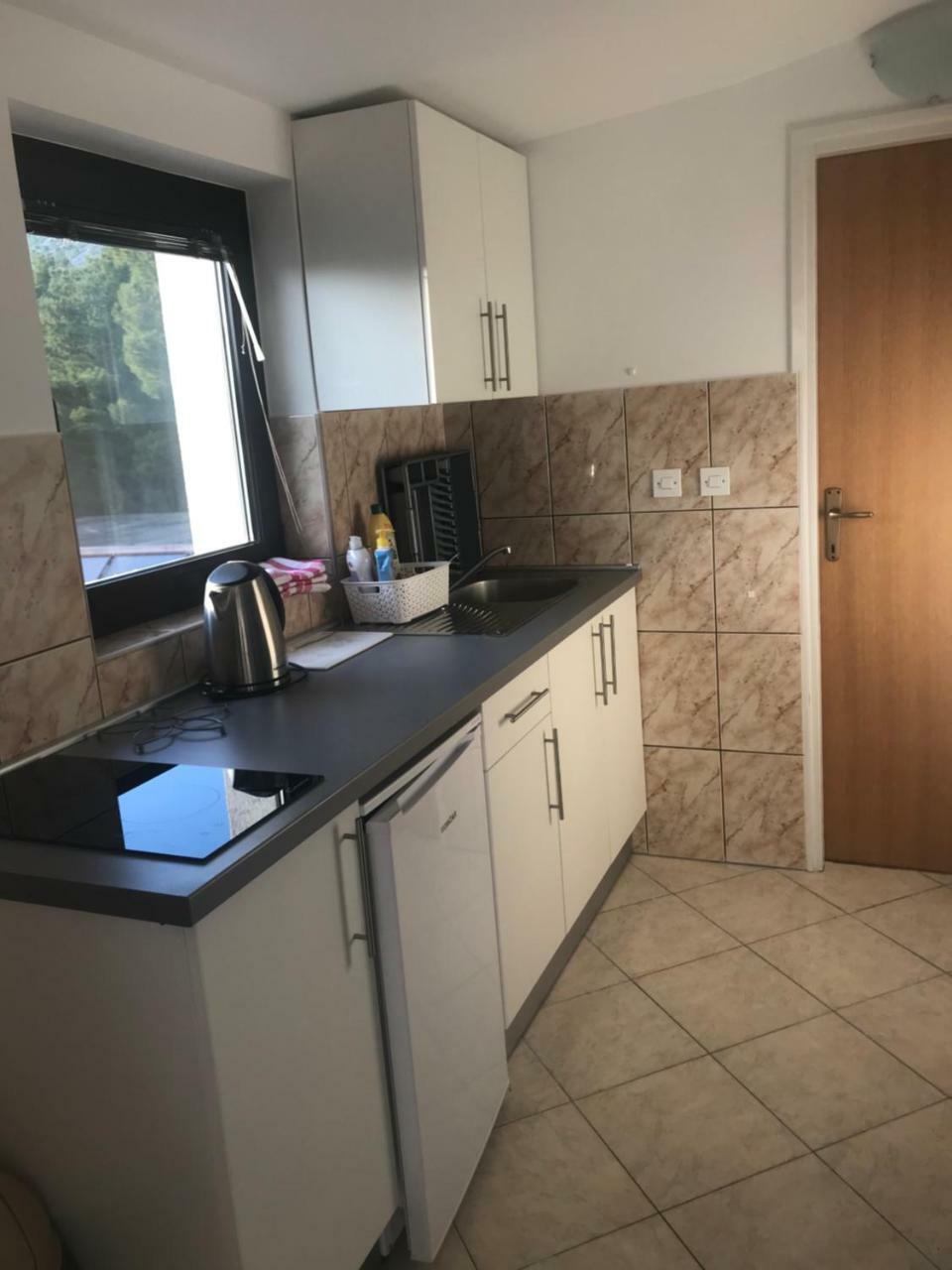 Apartman Veronika Starigrad Paklenica Exterior foto